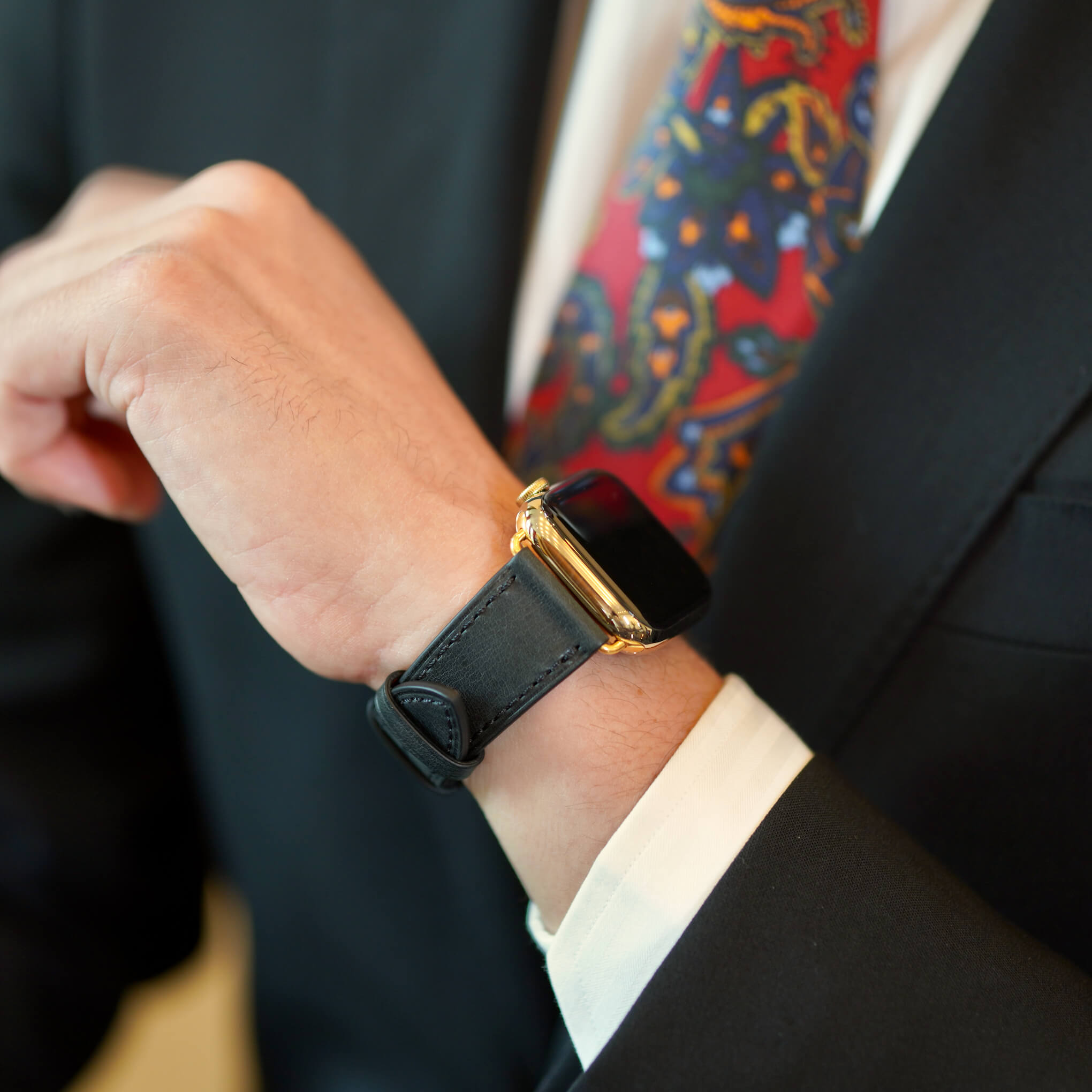Elegance Black-Gold Straps for Apple Watch