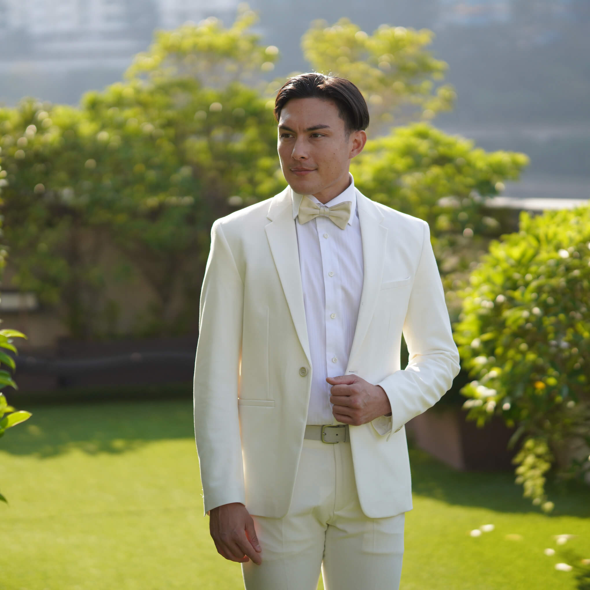 UCRIA-Ivory Bow Tie