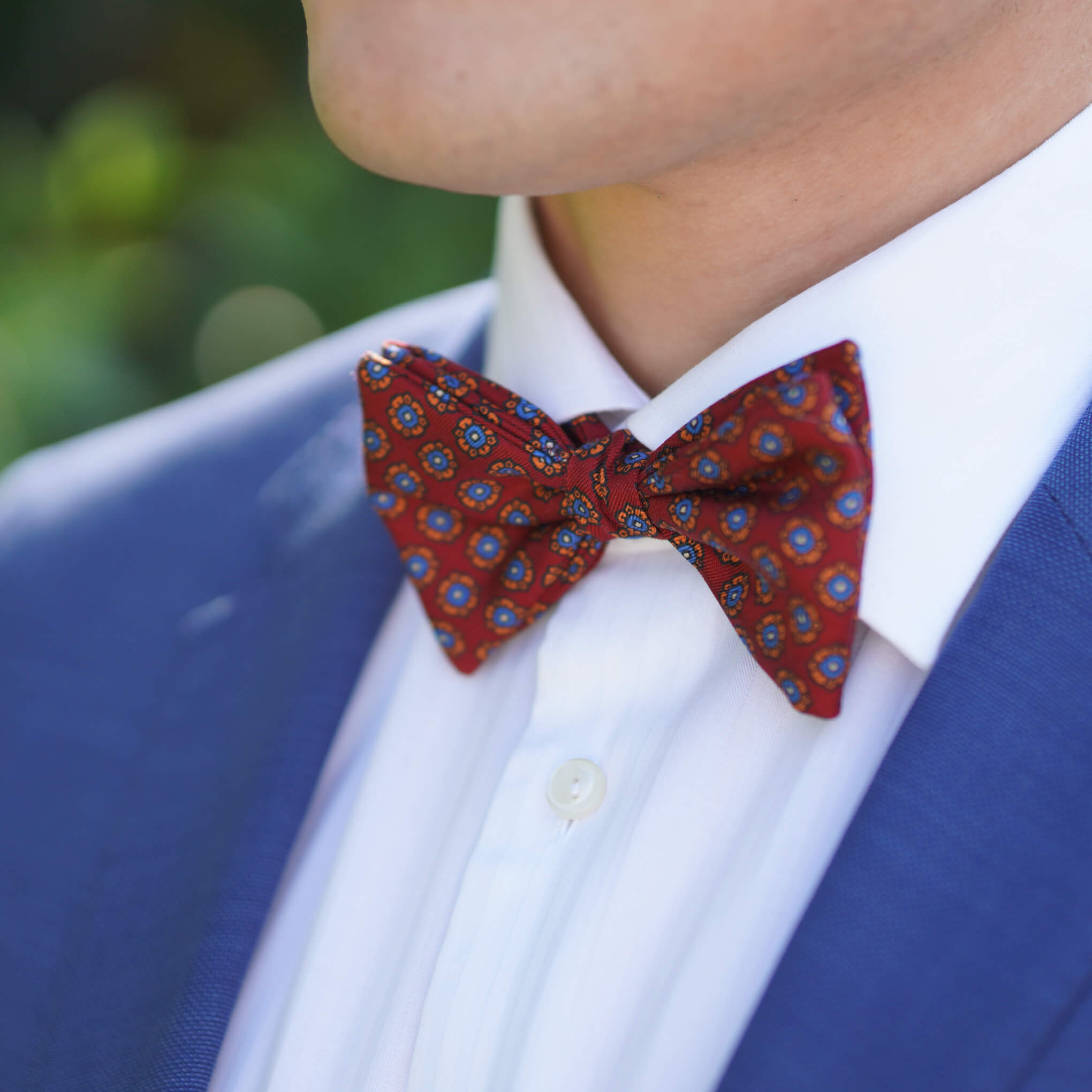 ORIENTE-Red Bow Tie