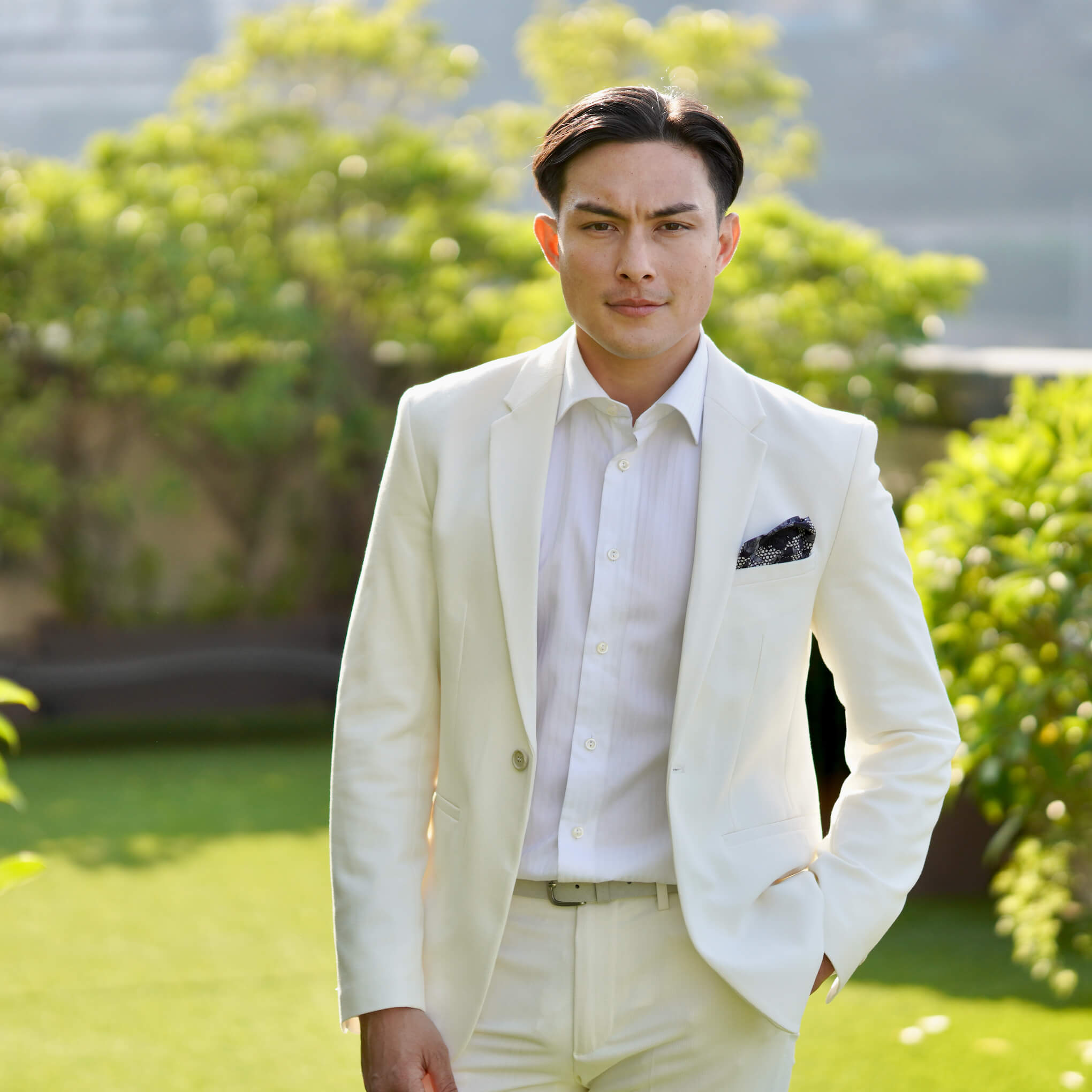 CHIHIRO-BLACK/WHITE Pocket Square