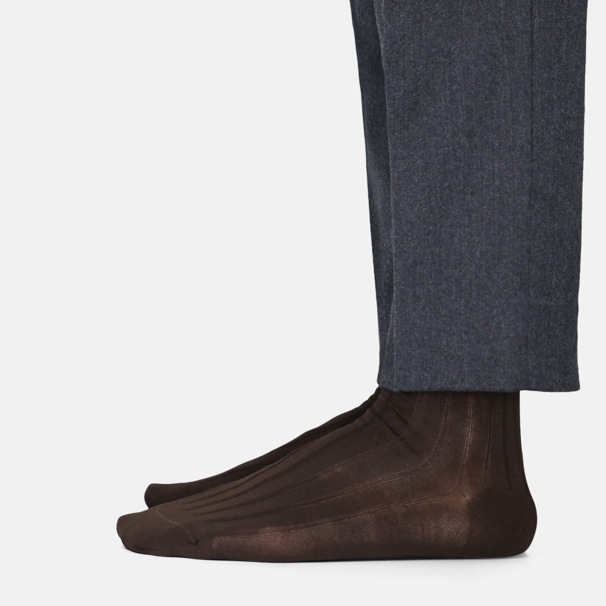 Wellington Mercerised Cotton Dress Socks (Brown)